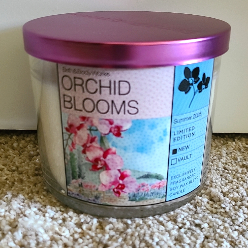 ORCHID BLOOMS 3 Wick Candle Bath & Body Works